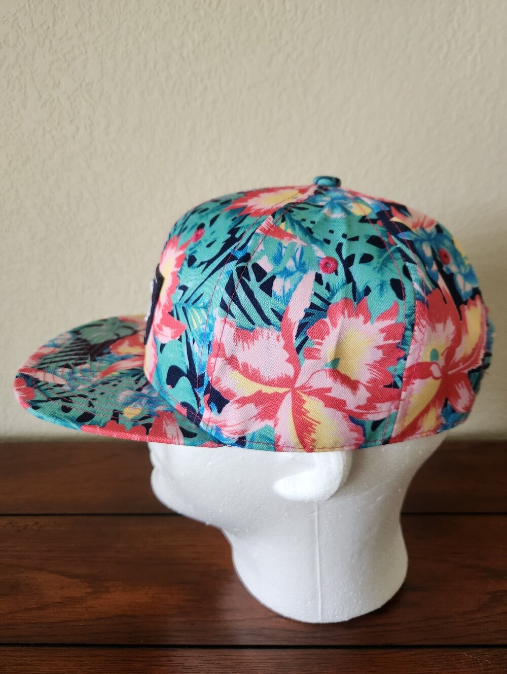 Flatbill Baseball Flatbill Navy Floral Snapback Cap - Picture 4 of 7